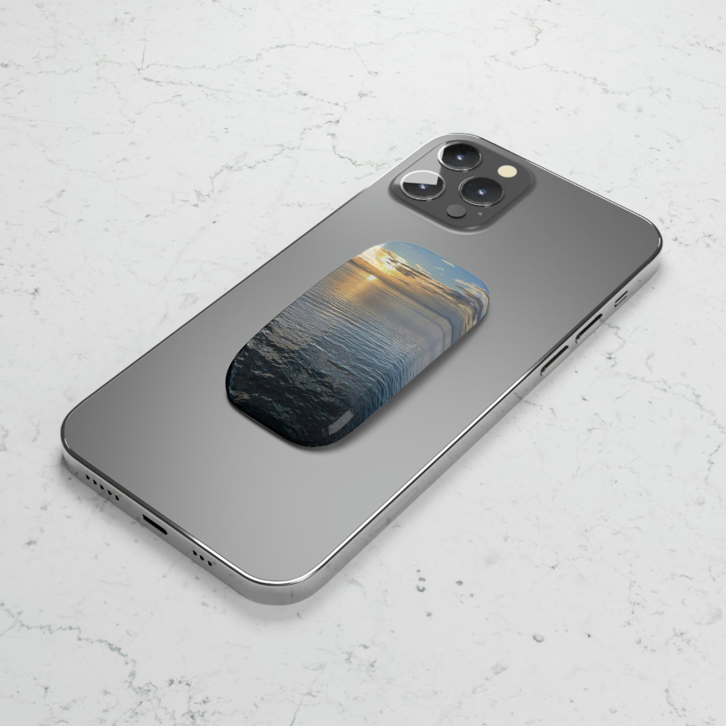 Sunset at Sea -Phone Click-On Grip